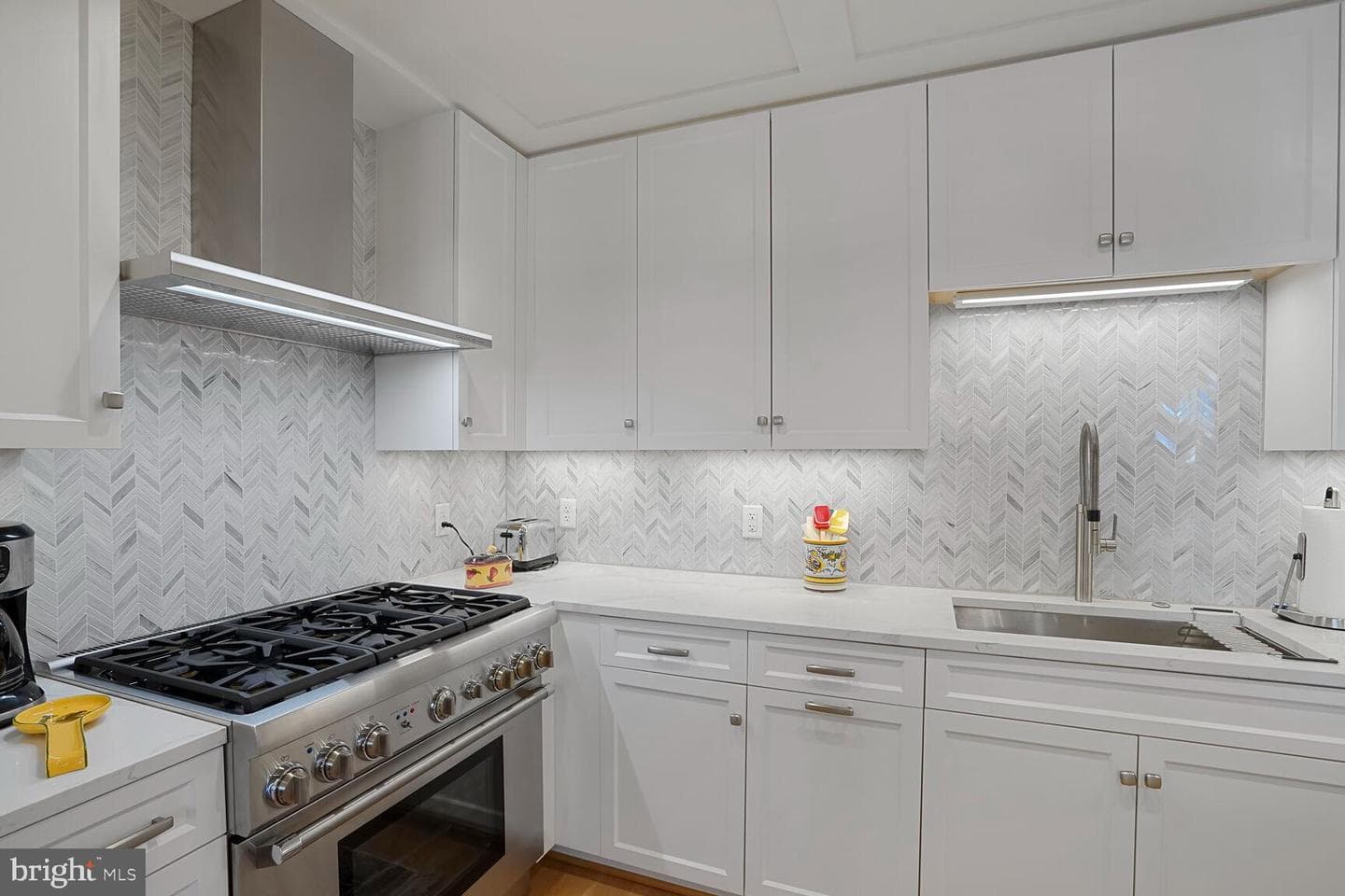 6900 Fleetwood Road #303 photo 10
