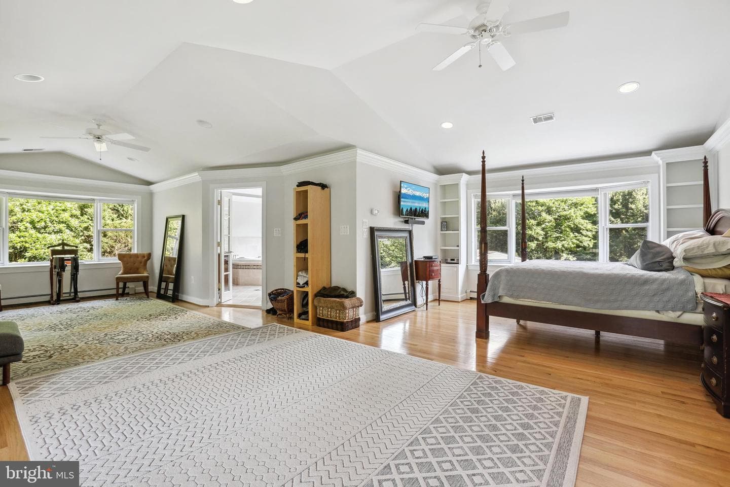 8815 Southwick Street photo 34