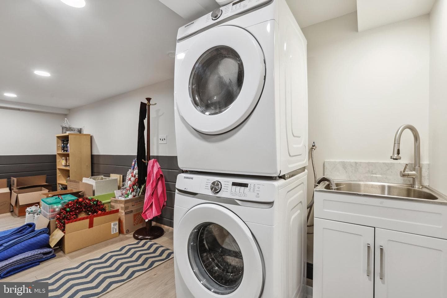 8815 Southwick Street photo 39