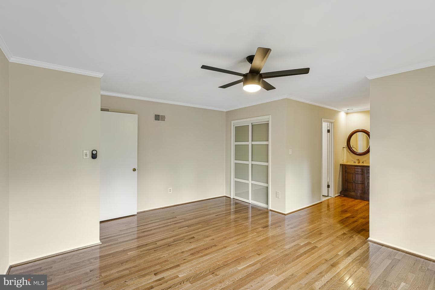 6719 Pine Creek Court photo 32