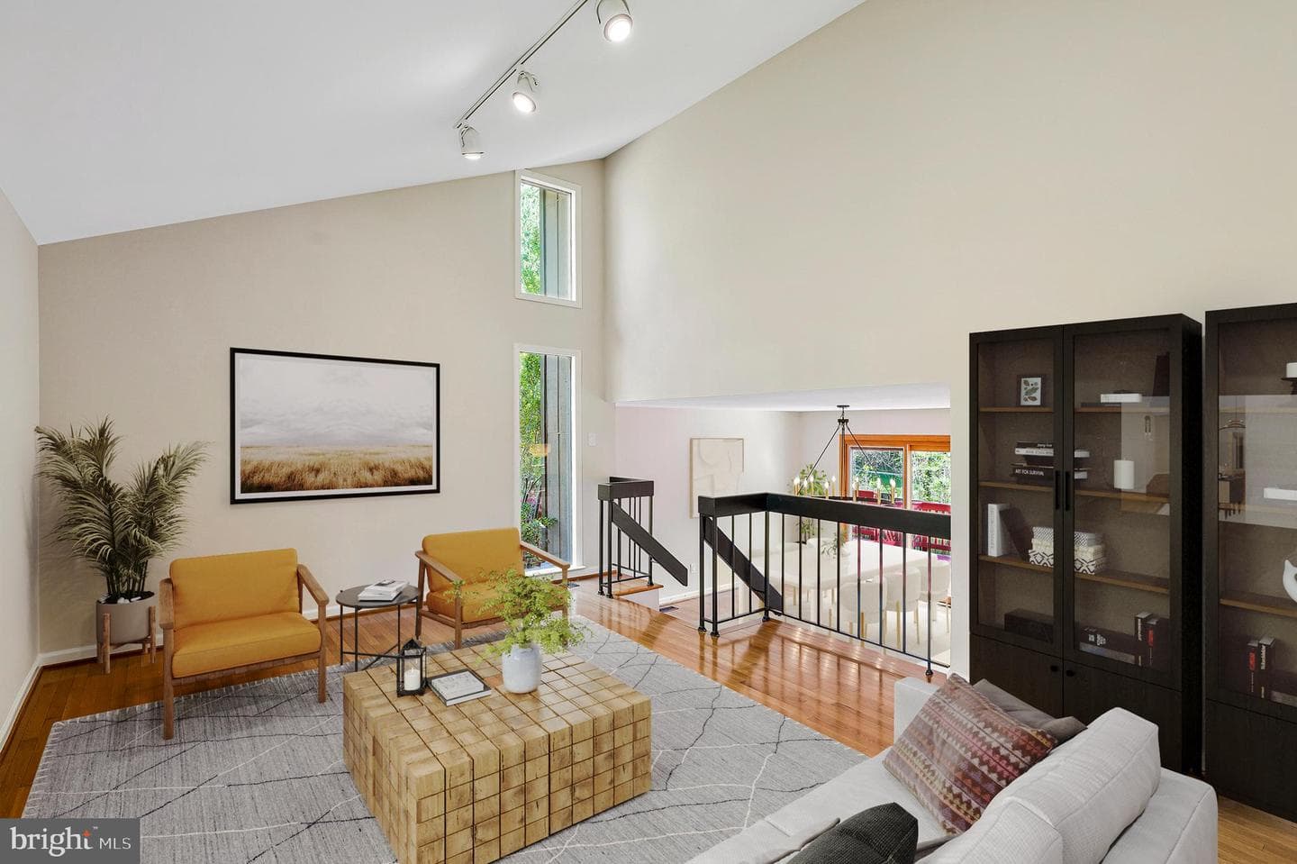 6719 Pine Creek Court photo 4