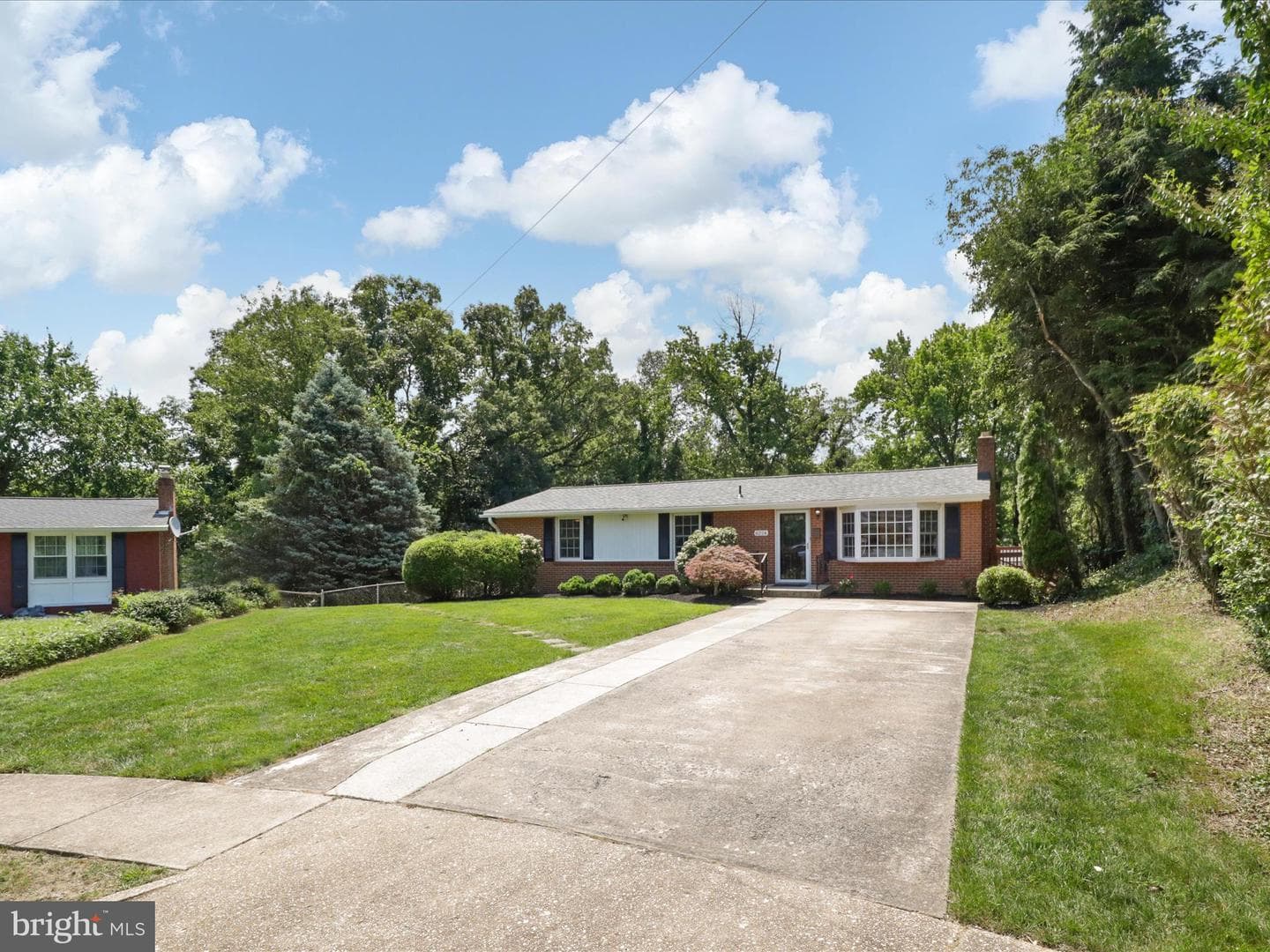 6224 Thornwood Drive photo 4