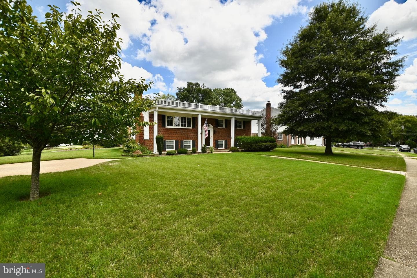 5712 Marble Arch Way photo 2