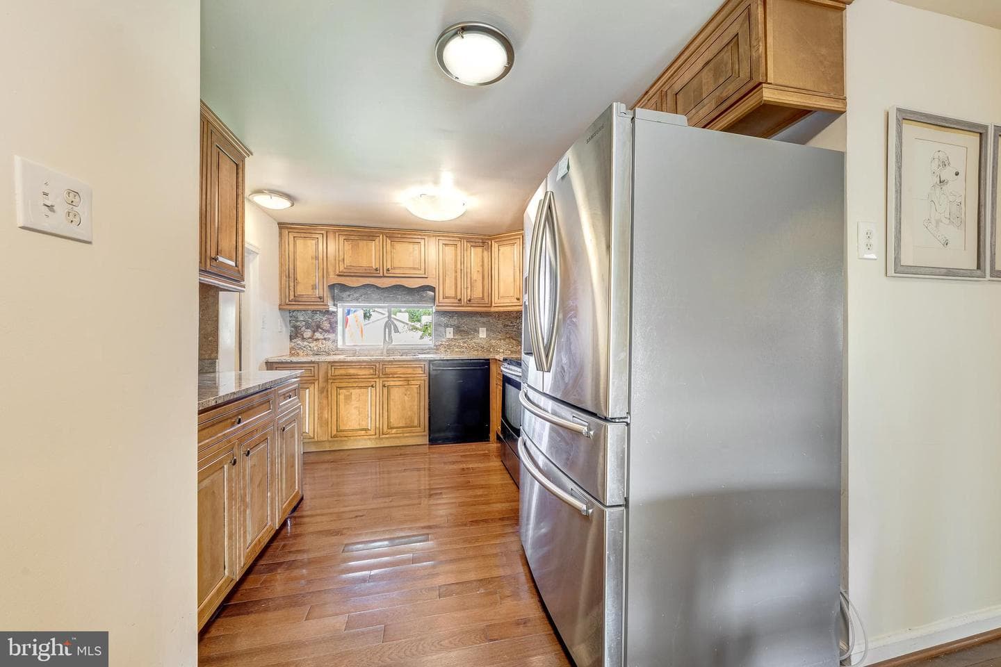 2231 Williams Avenue photo 10
