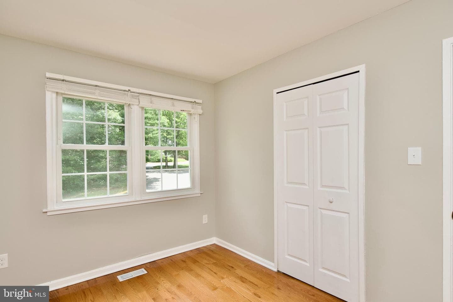7726 Matisse Way photo 18