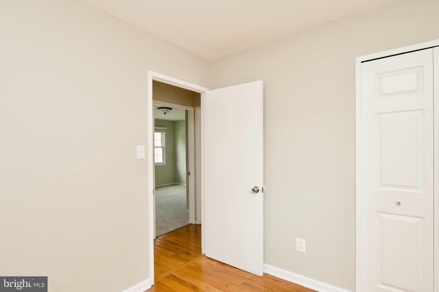 7726 Matisse Way photo 20