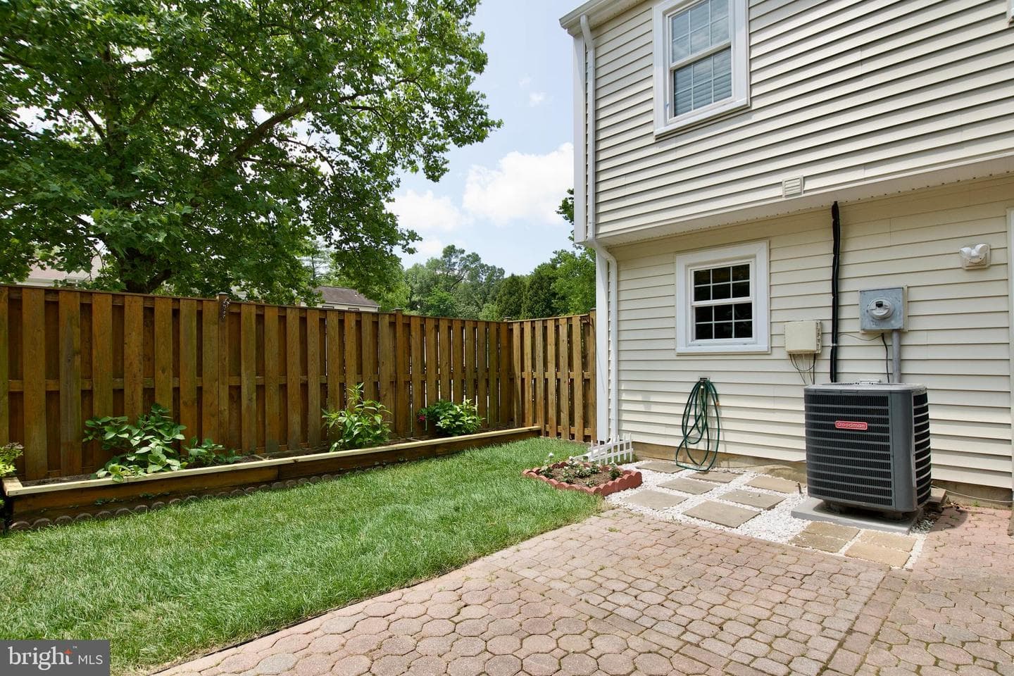 7726 Matisse Way photo 31