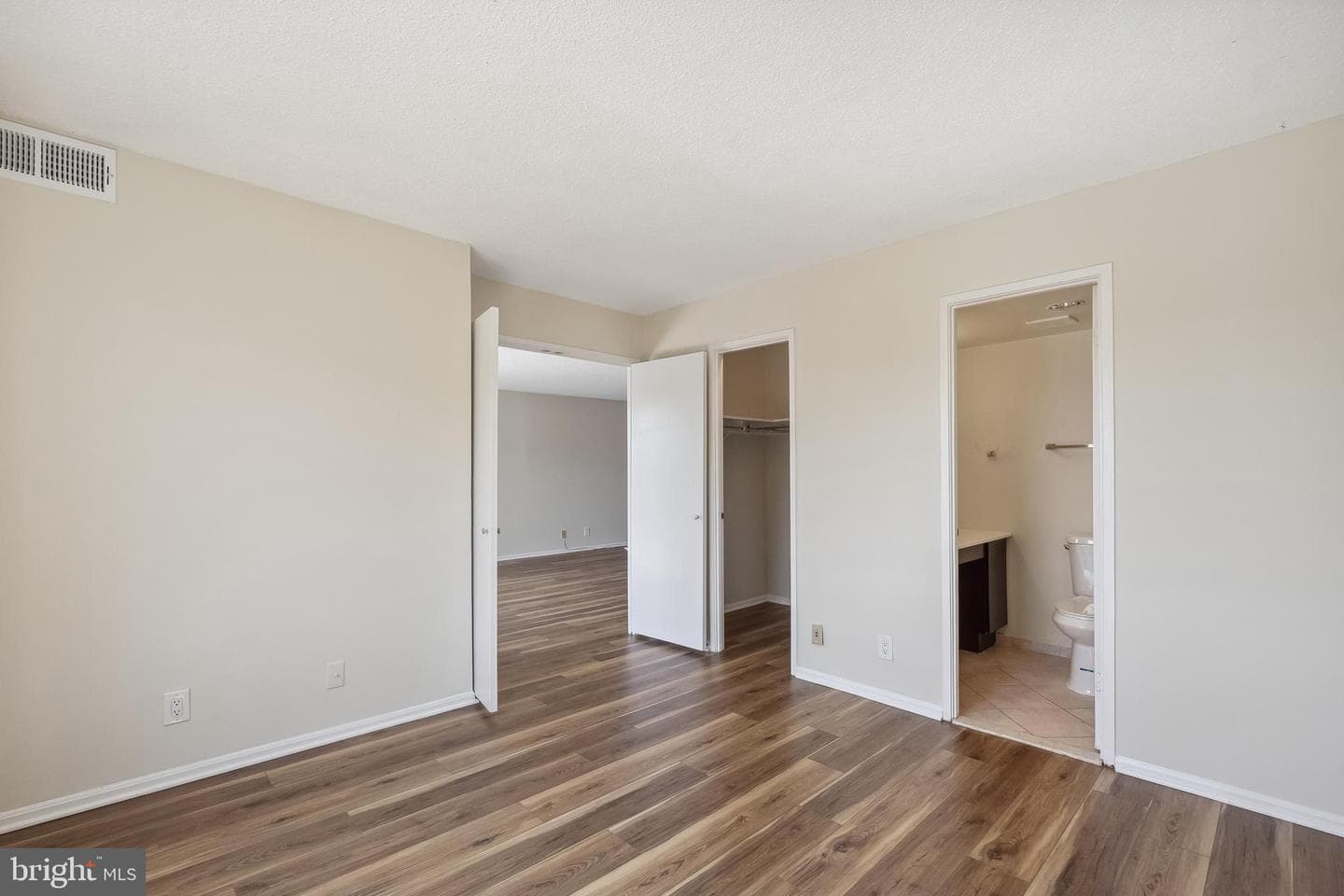 8380 Greensboro Drive #817 photo 18