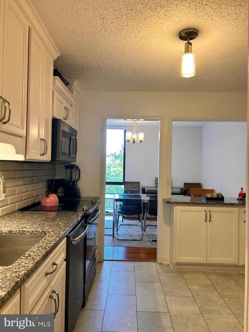 2300 Pimmit Drive #601 photo 19