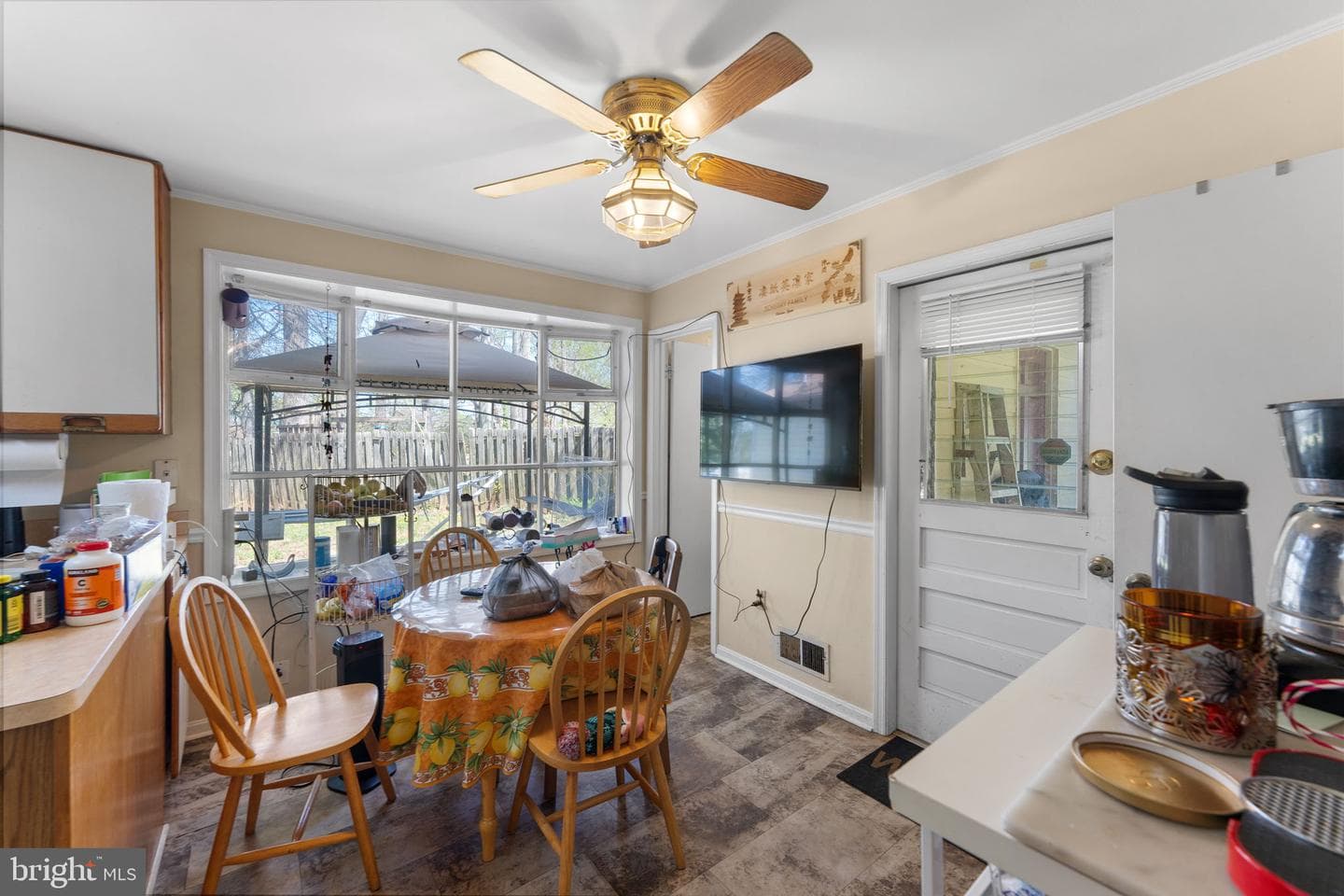 8610 Clydesdale Road photo 16