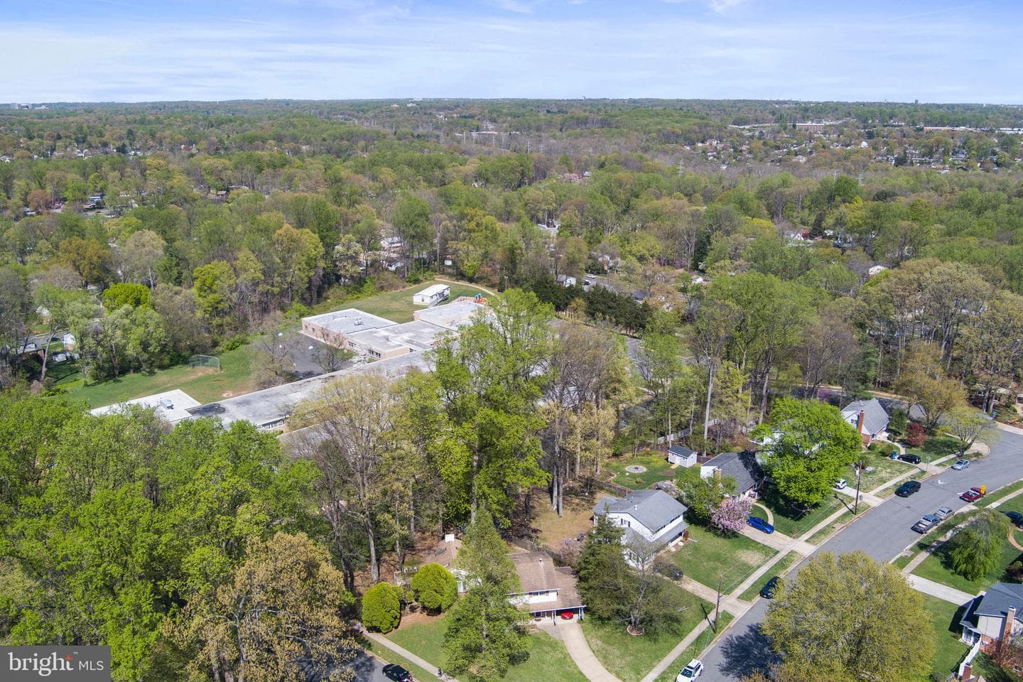 8610 Clydesdale Road photo 37