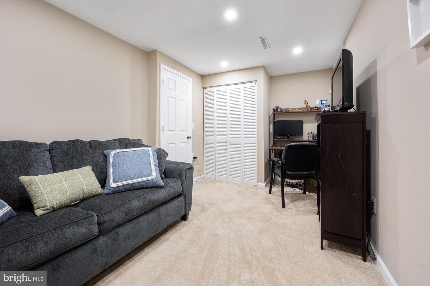 6495 Brick Hearth Court photo 26