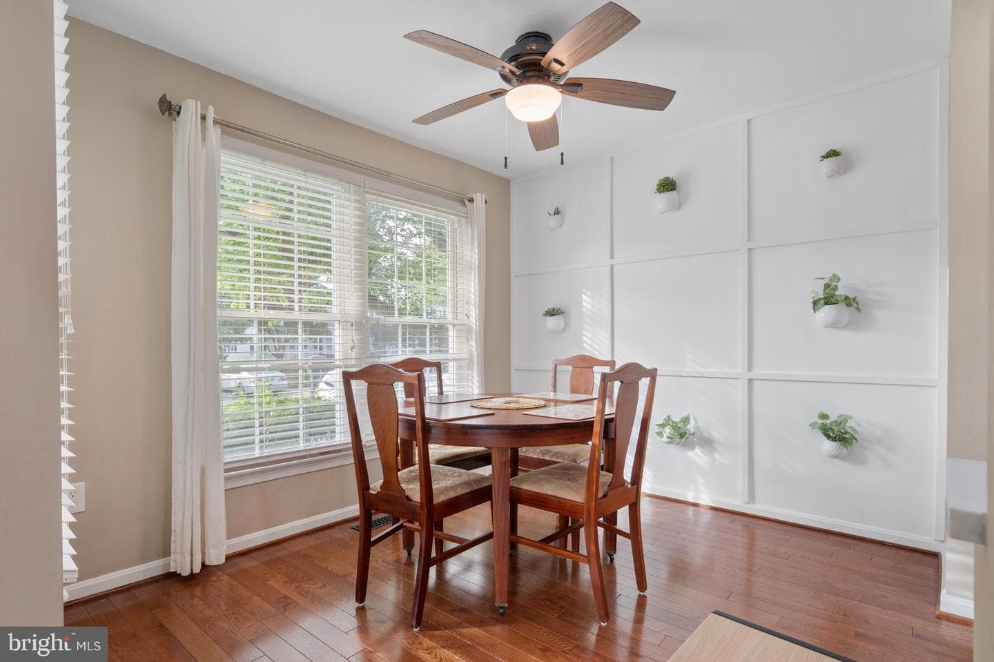 6495 Brick Hearth Court photo 9