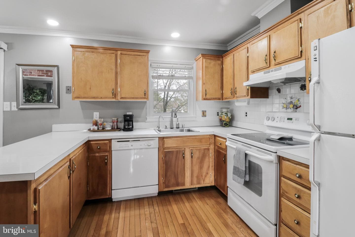 13803 Newport Lane photo 6