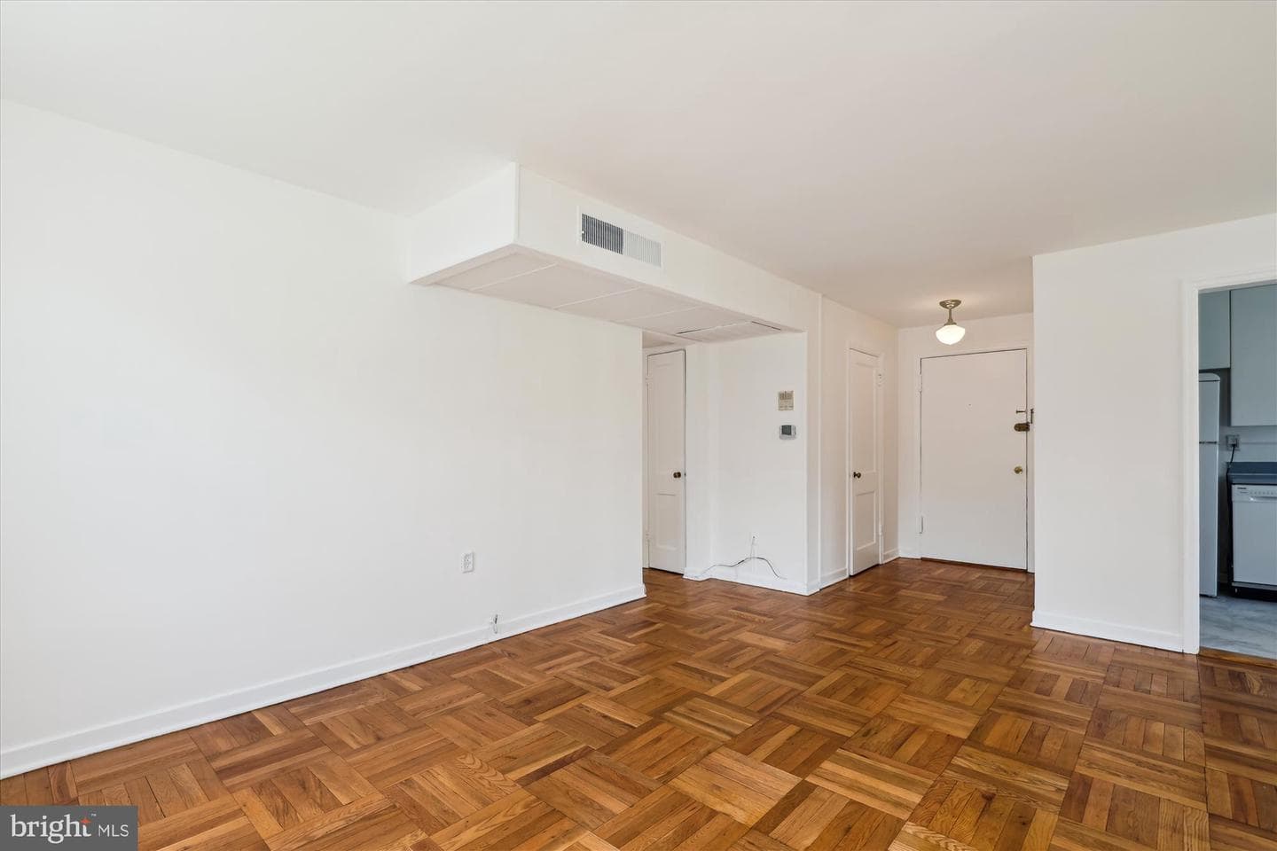 6615 Potomac Avenue #a2 photo 9