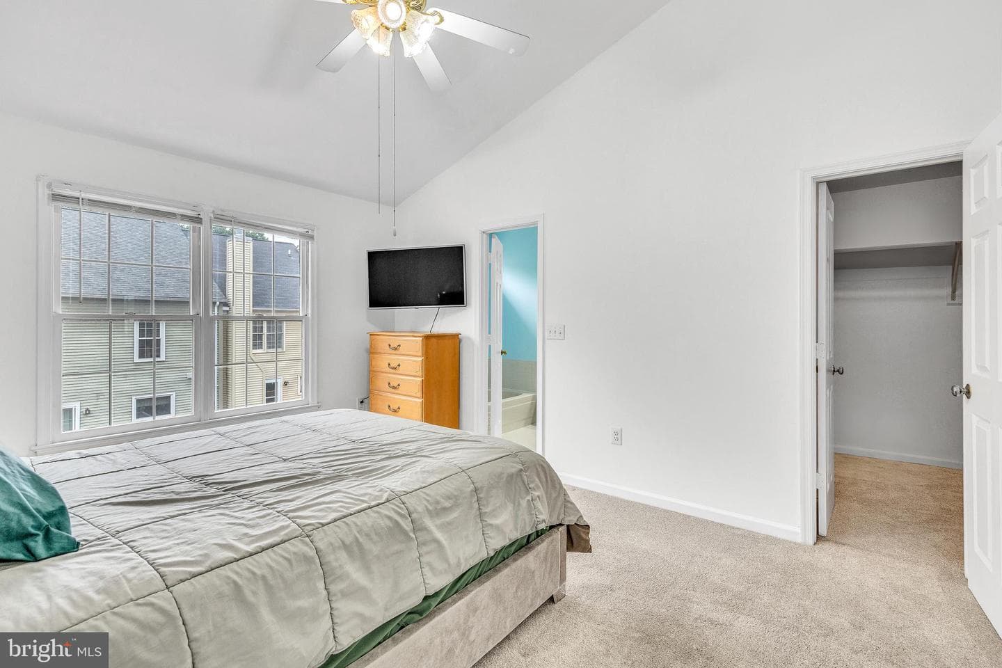 14556 Woodgate Manor Place photo 14