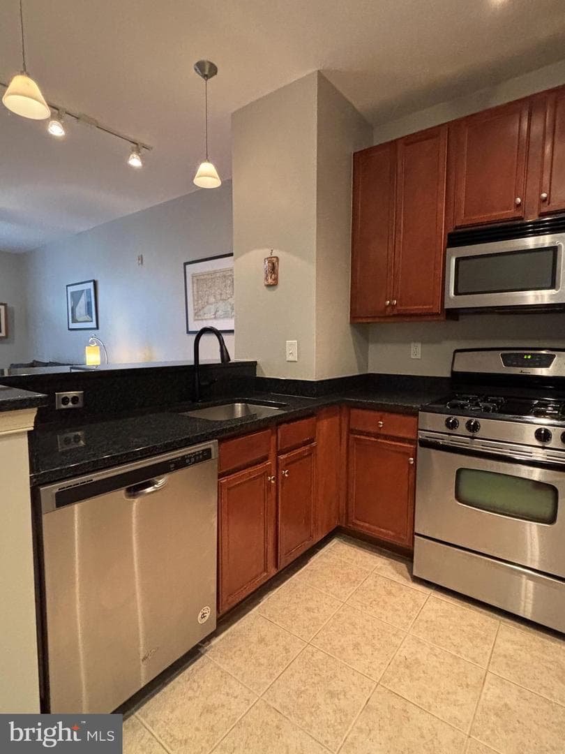 2665 Prosperity Avenue #222 photo 12