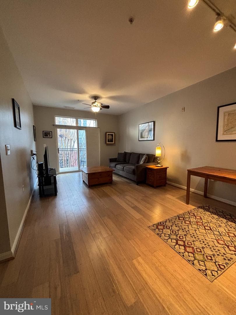 2665 Prosperity Avenue #222 photo 3