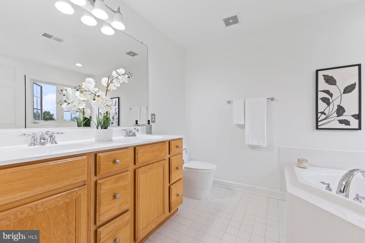 8004 Samuel Wallis Street photo 16