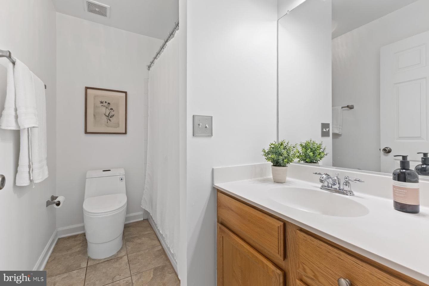 8004 Samuel Wallis Street photo 20