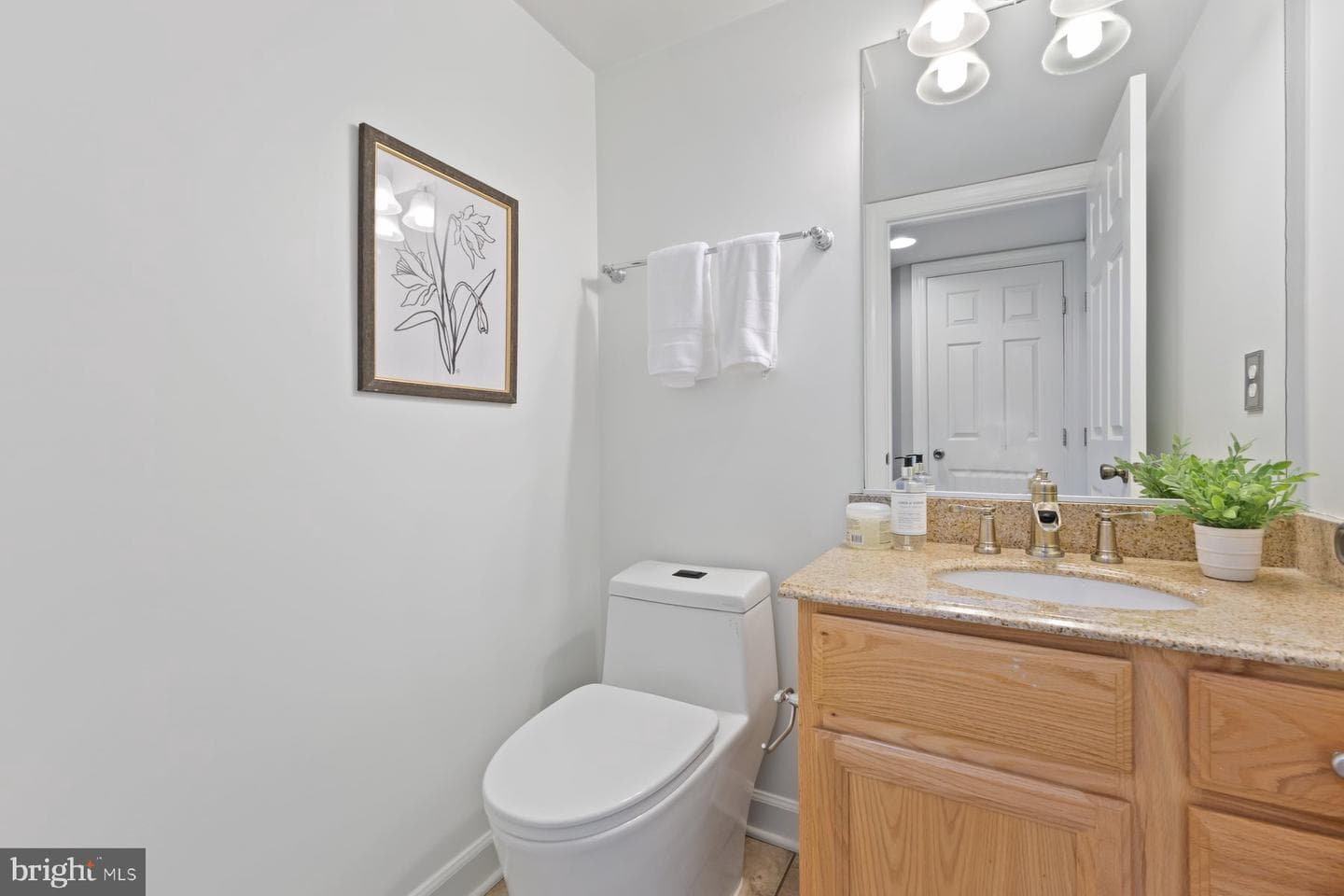 8004 Samuel Wallis Street photo 23