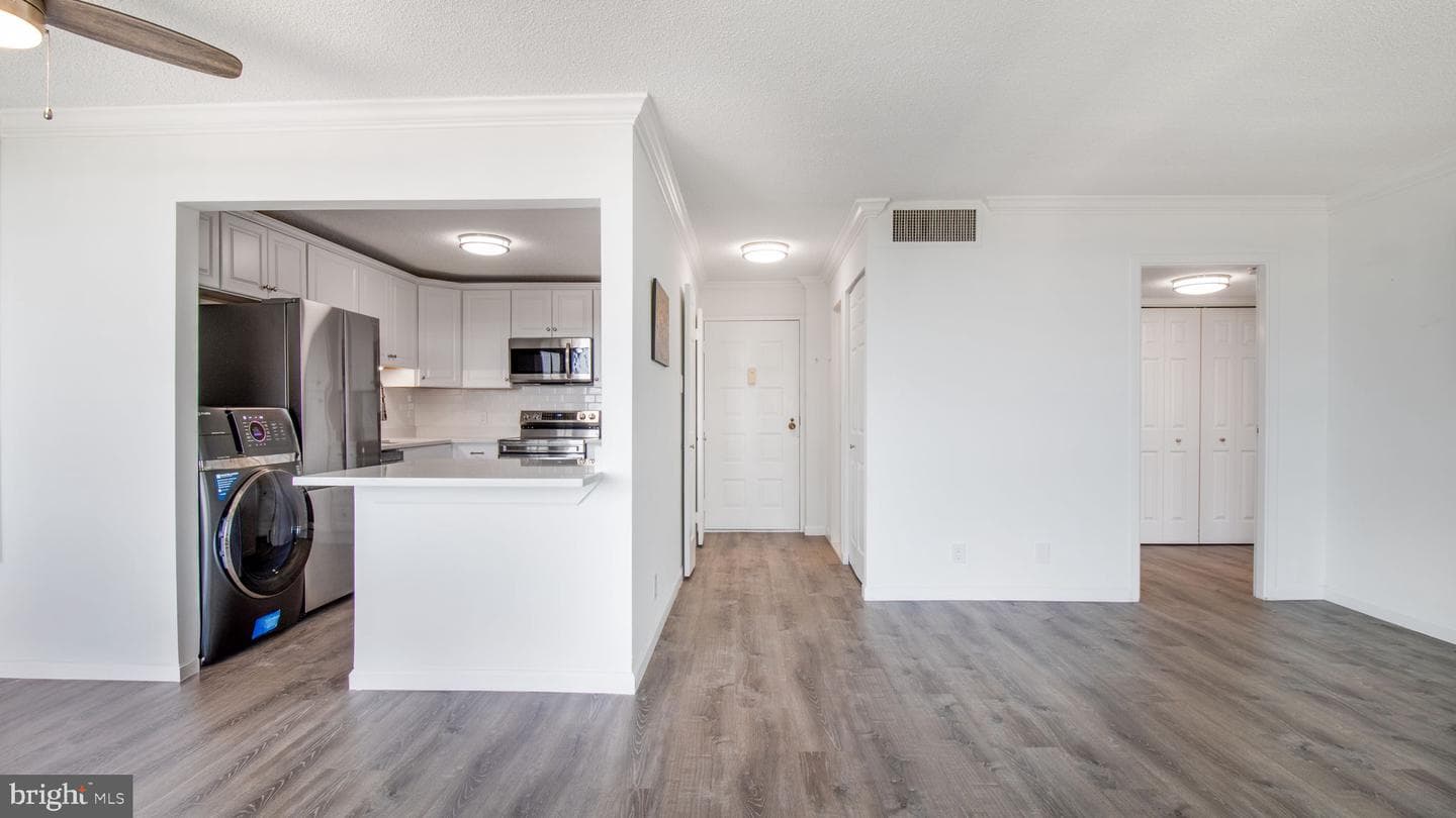6800 Fleetwood Road #1115 photo 8