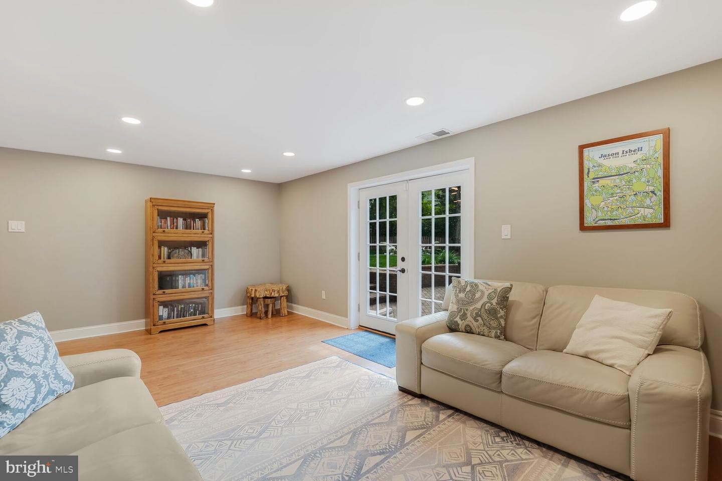 9615 Lincolnwood Drive photo 28
