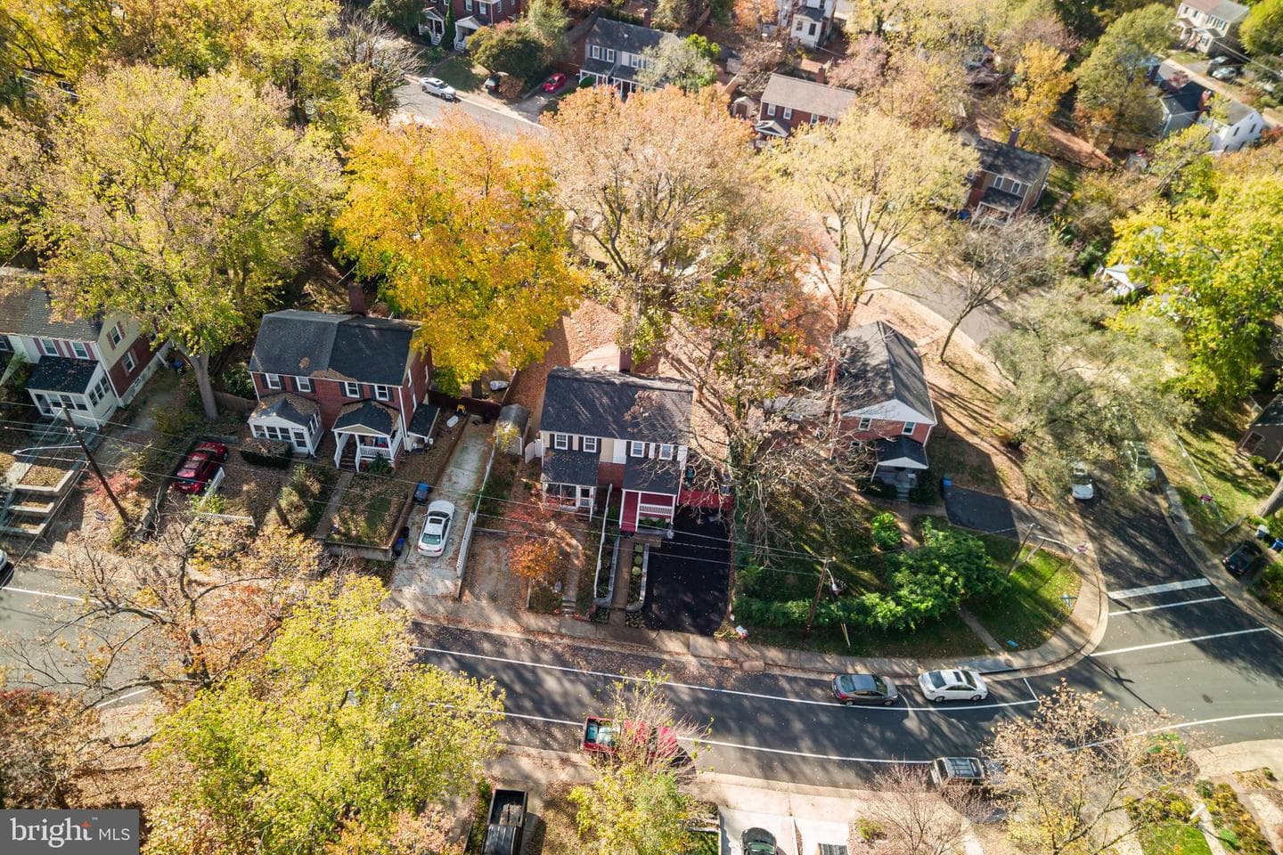 2705 Farmington Drive photo 4