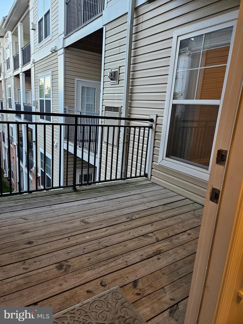 3810 Lightfoot Street #302 photo 21