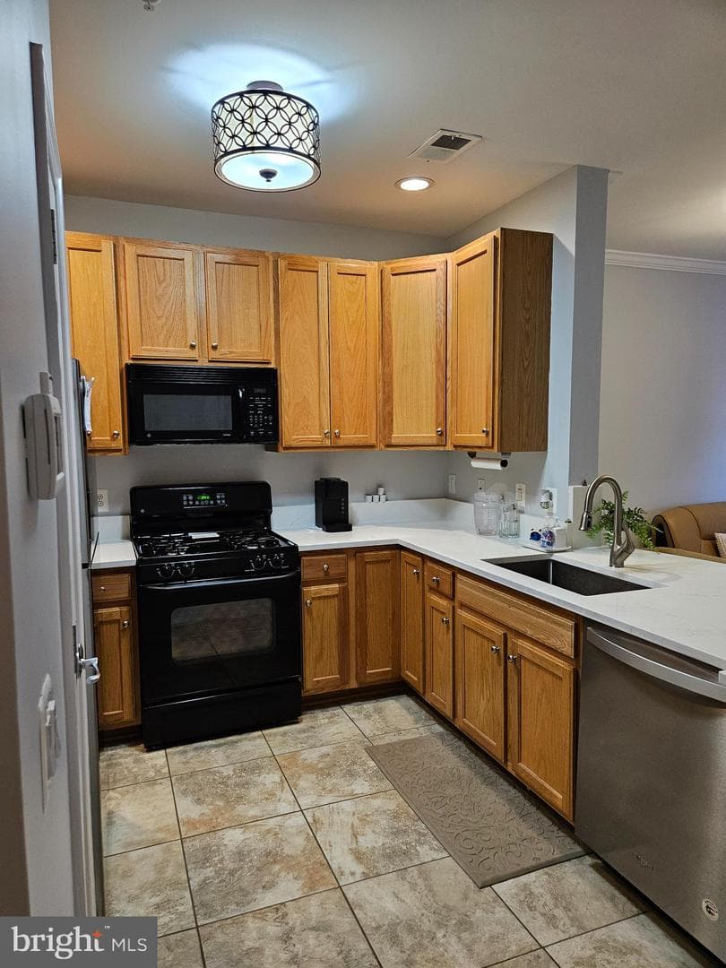 3810 Lightfoot Street #302 photo 7