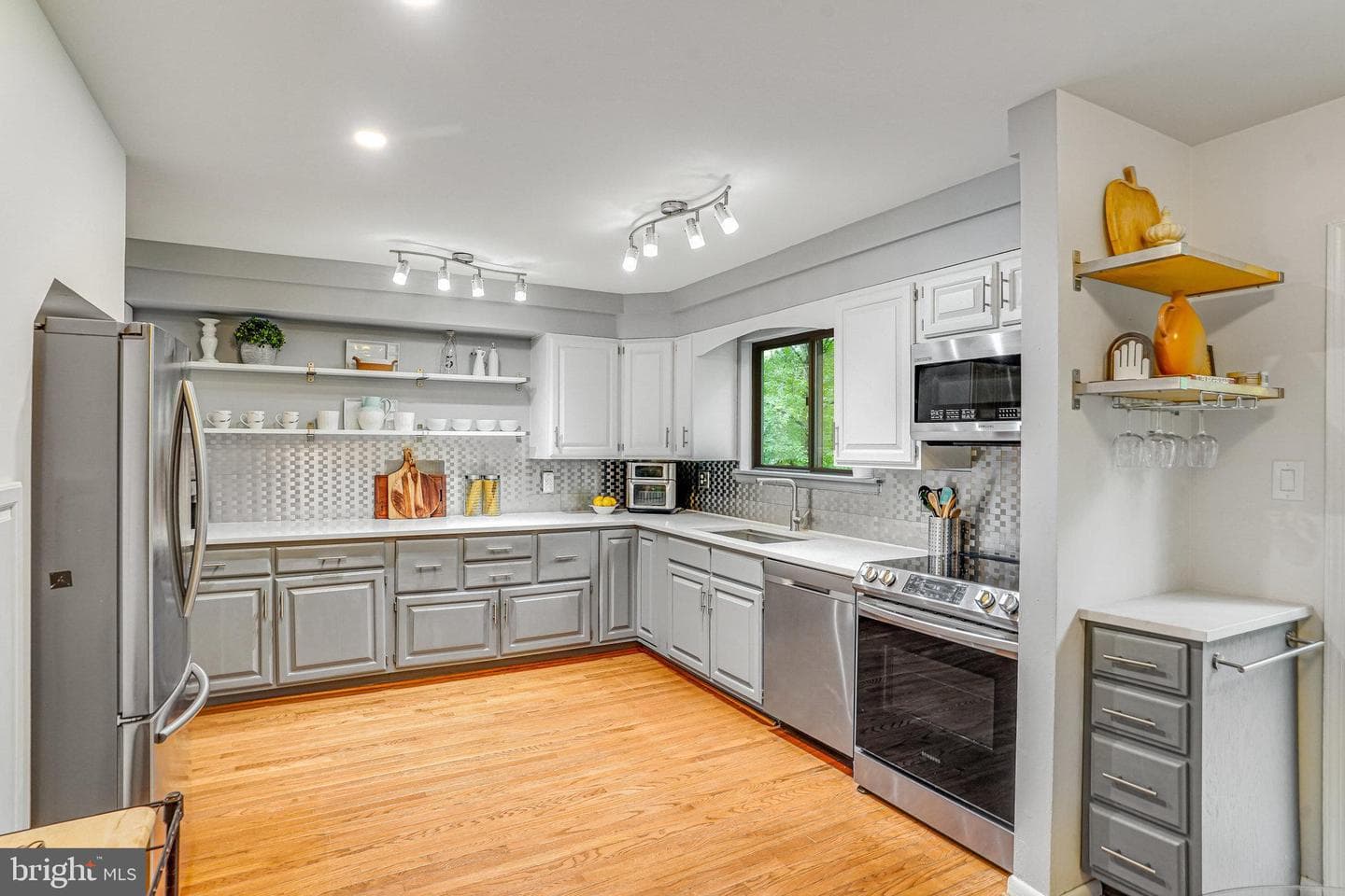 3209 Barkley Drive photo 18