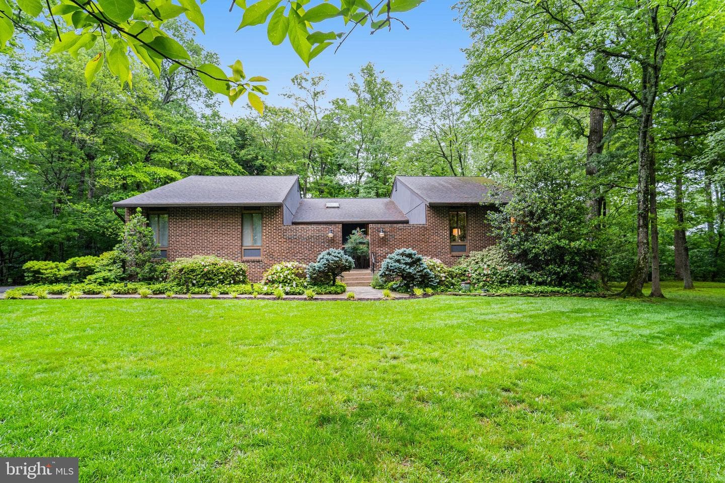 3209 Barkley Drive photo 4