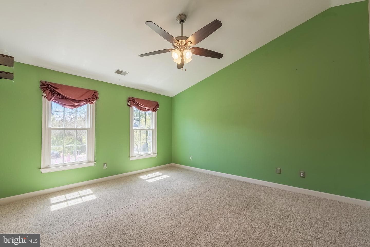 14604 Jenn Court photo 12