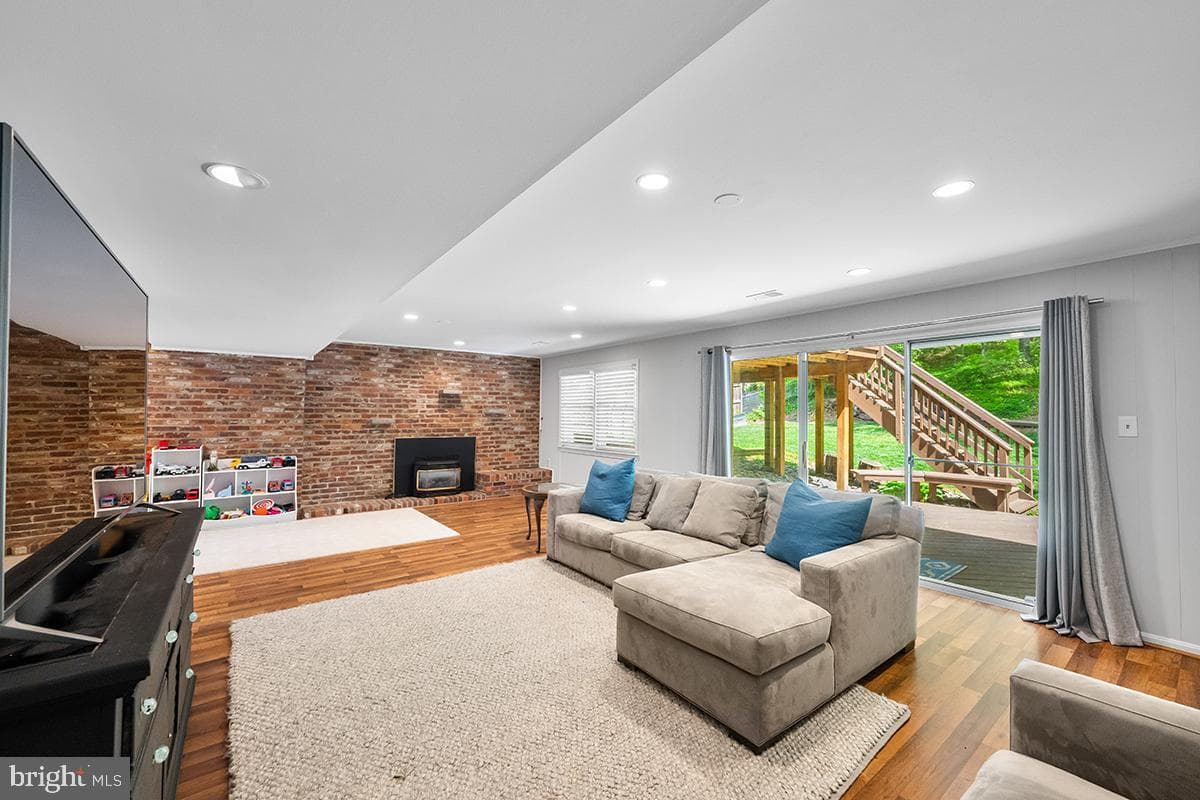 6538 Renwood Lane photo 26