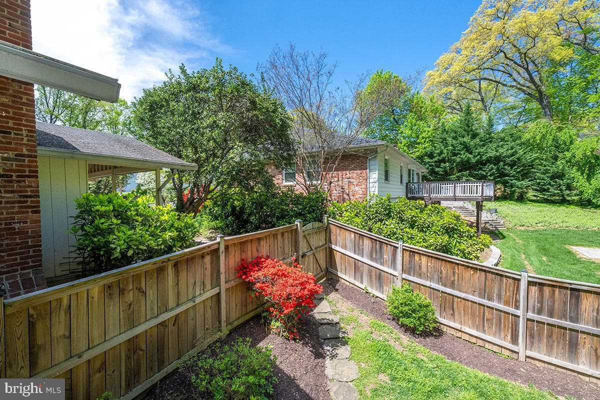 6538 Renwood Lane photo 39