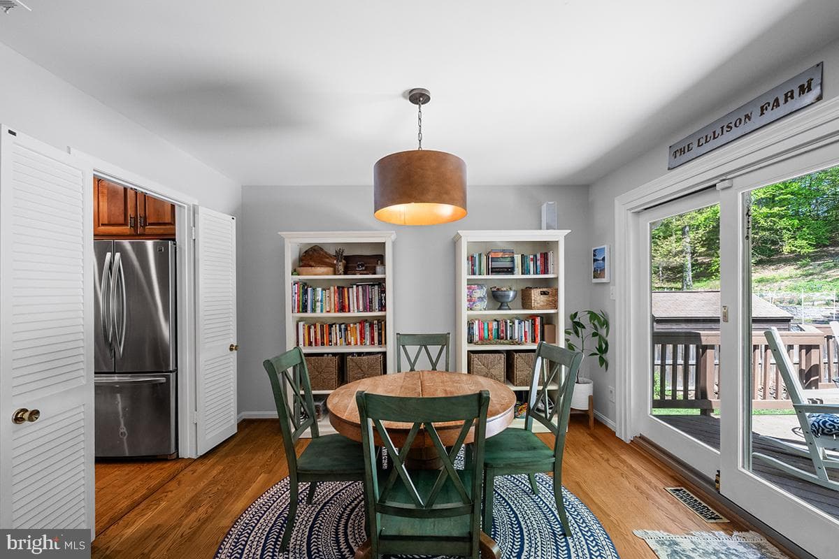 6538 Renwood Lane photo 7