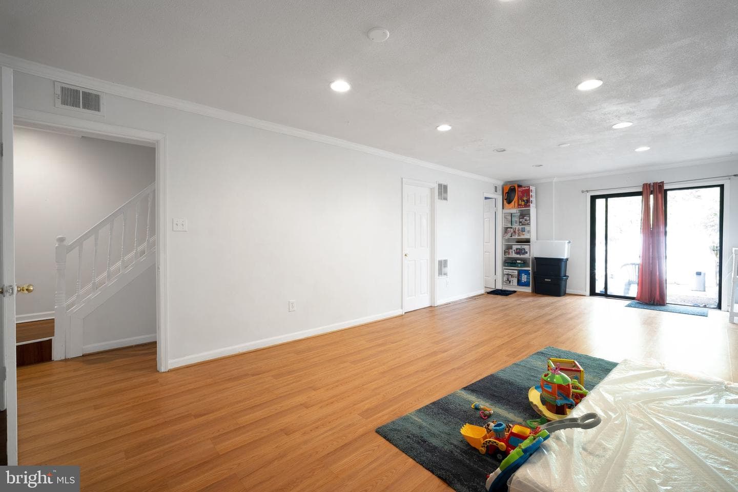 14805 Hatfield Square photo 13