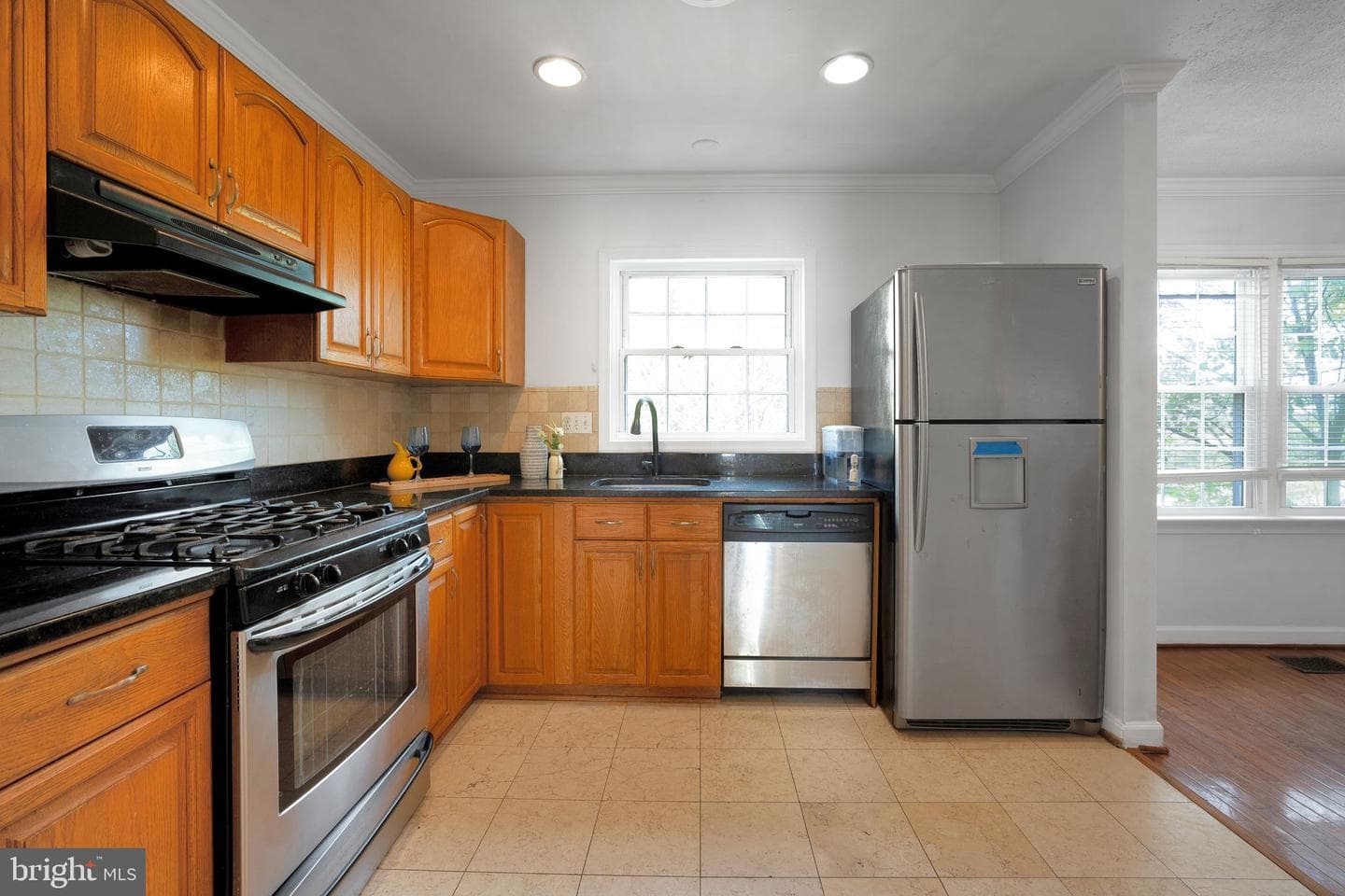 14805 Hatfield Square photo 6