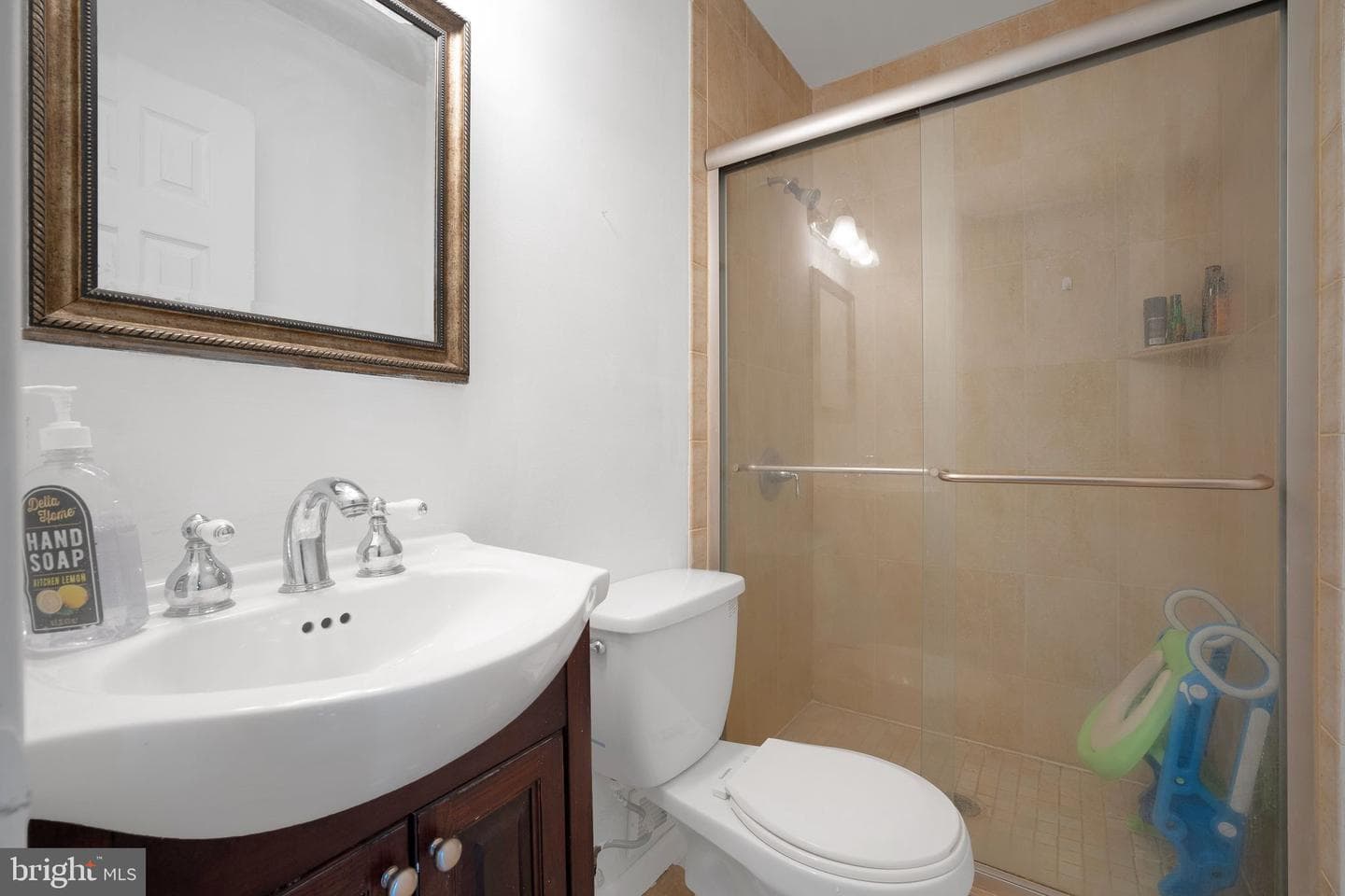 14805 Hatfield Square photo 9