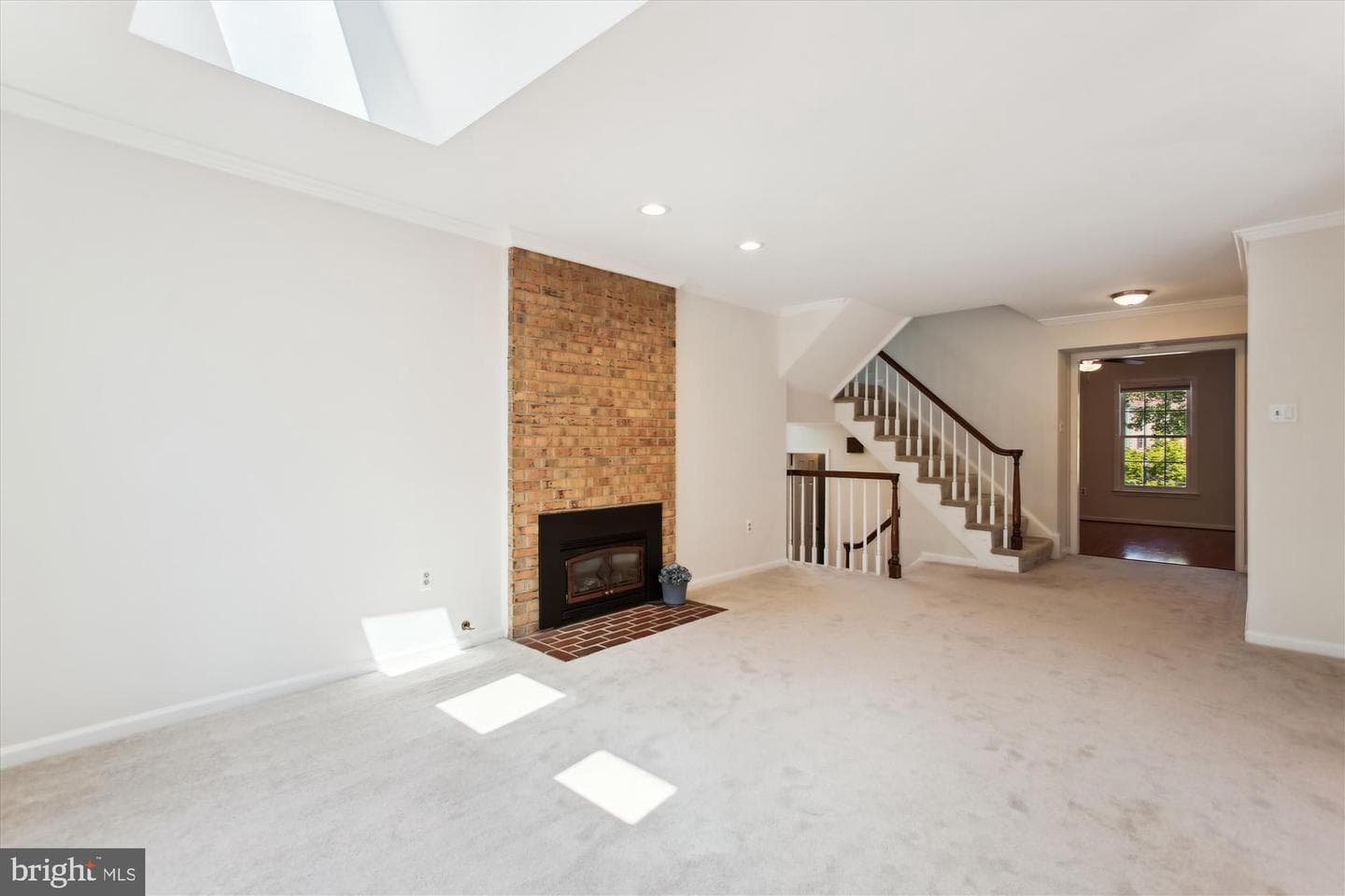 4648 Luxberry Drive photo 22