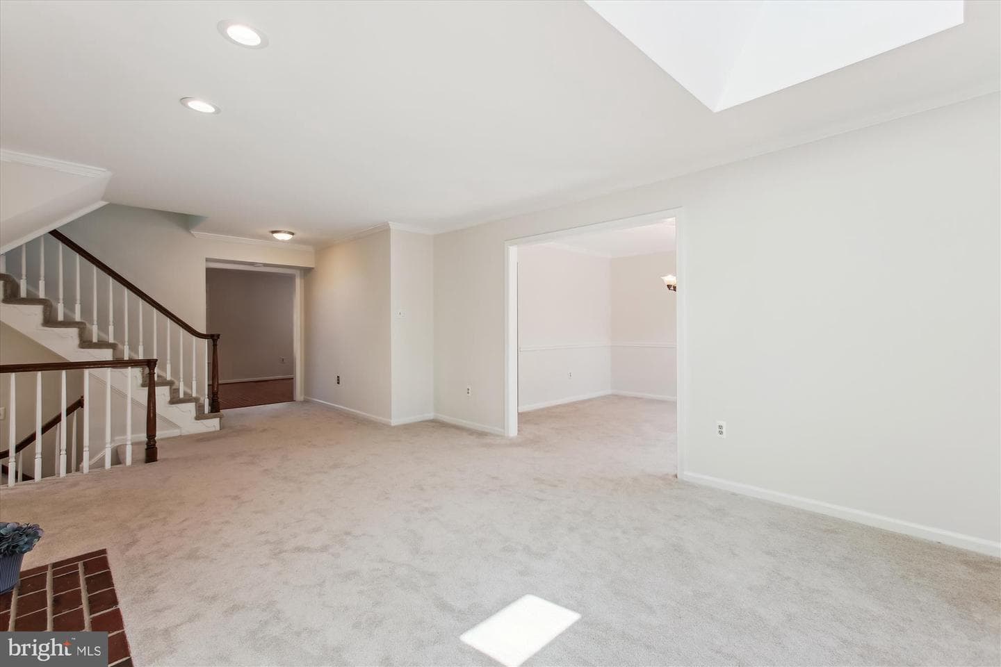 4648 Luxberry Drive photo 23