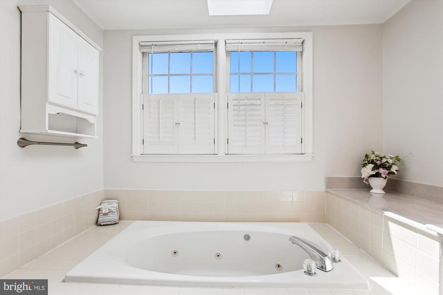 4648 Luxberry Drive photo 40