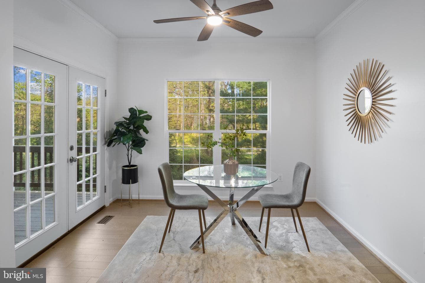 6683 Ordsall Street photo 17