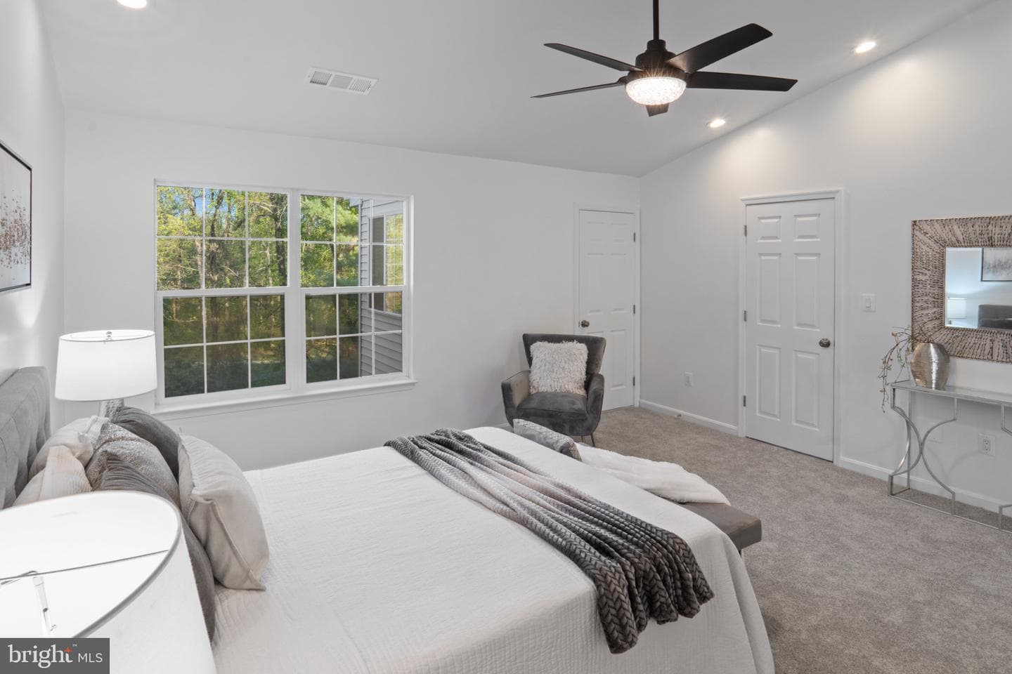 6683 Ordsall Street photo 27