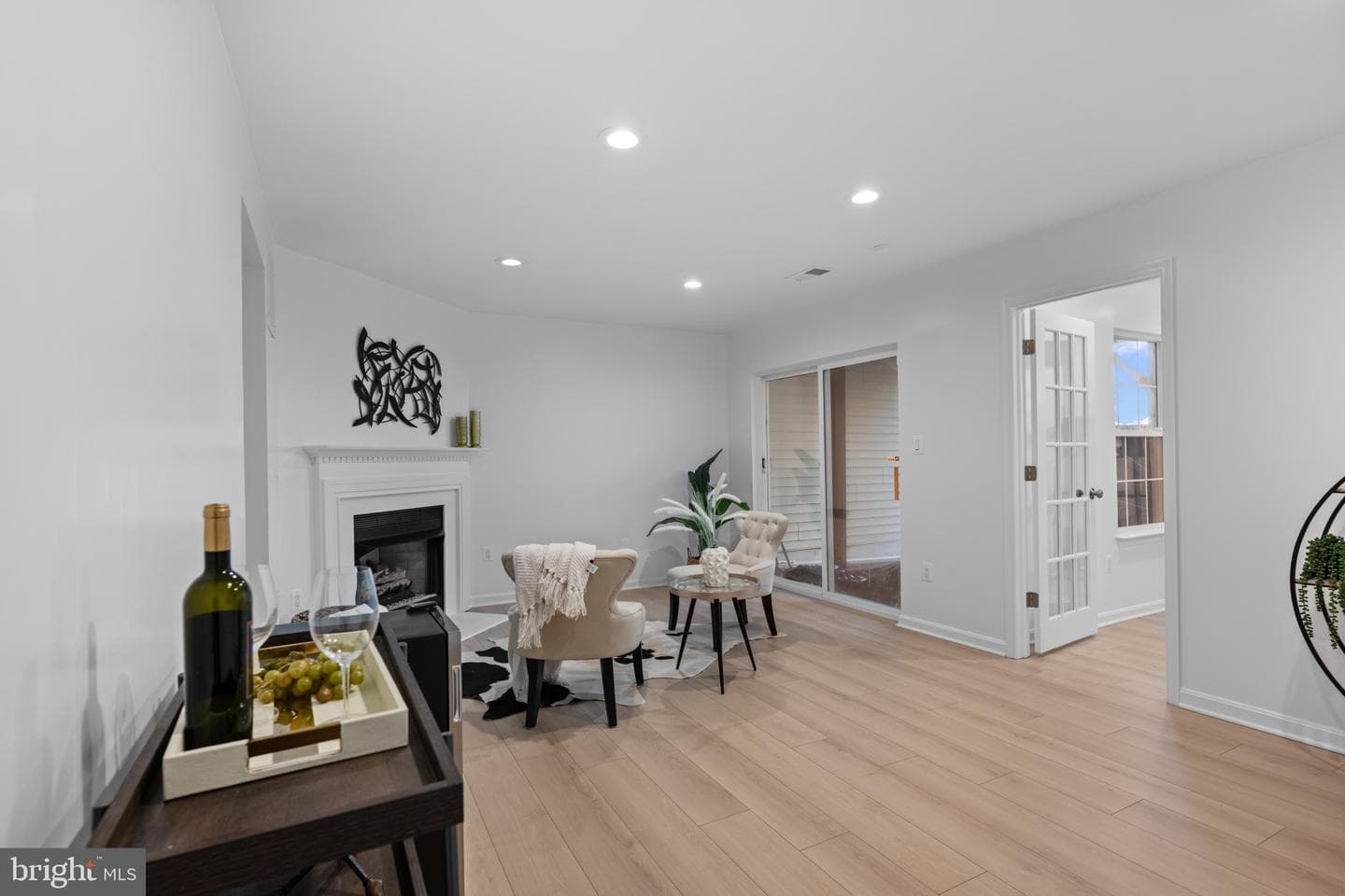 6683 Ordsall Street photo 37