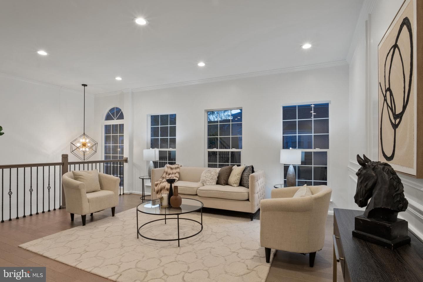 6683 Ordsall Street photo 4