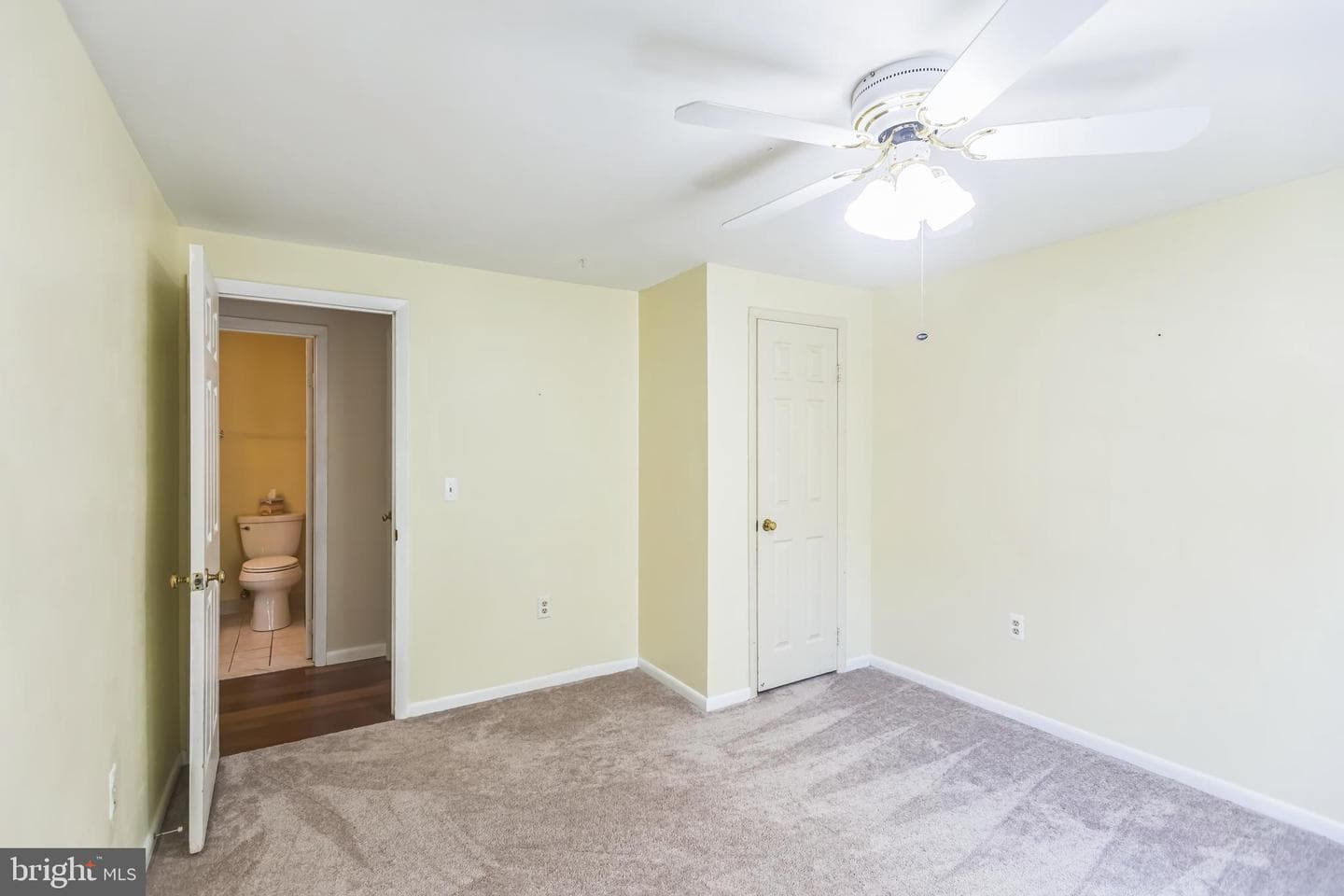 9427 Candleberry Court photo 21