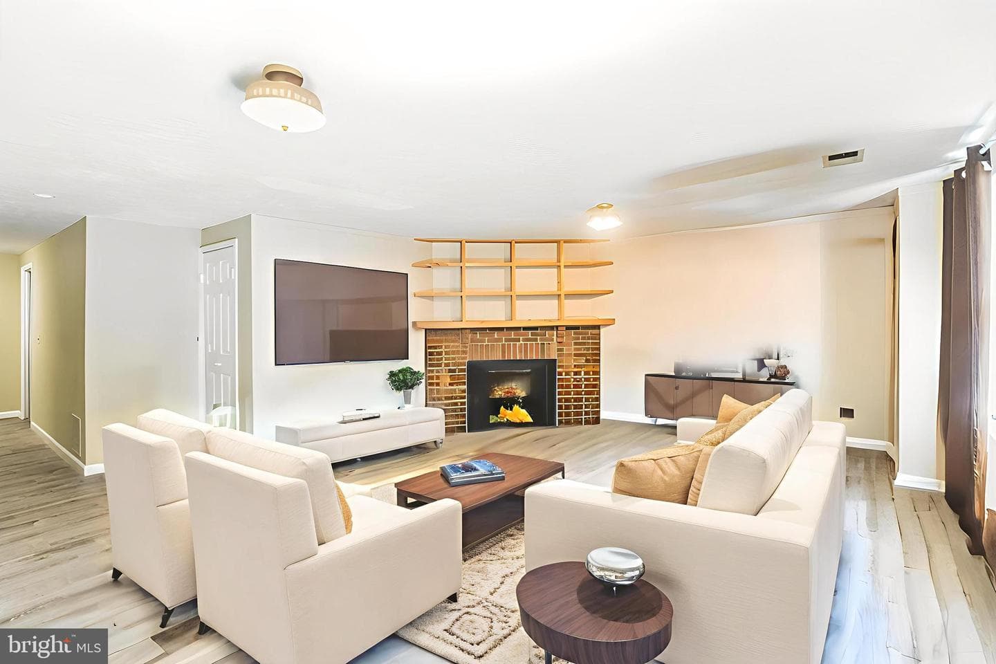 9427 Candleberry Court photo 8