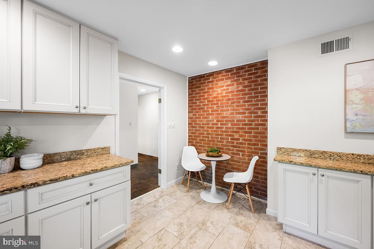 3430 Blair Road photo 12