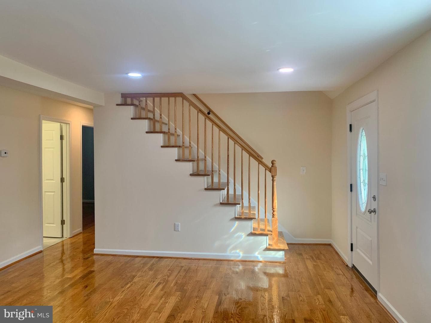 2500 Fairhaven Avenue photo 2
